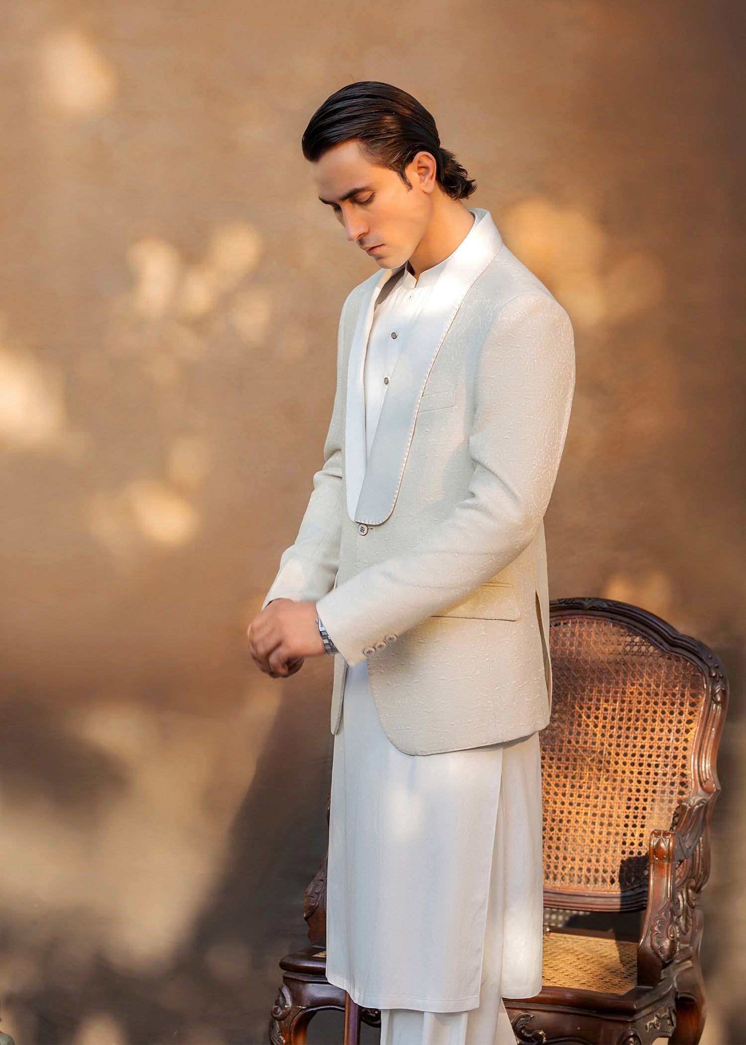 Ivory White Khaddar Prince Coat Kurta Set (3-Piece) - Image 1