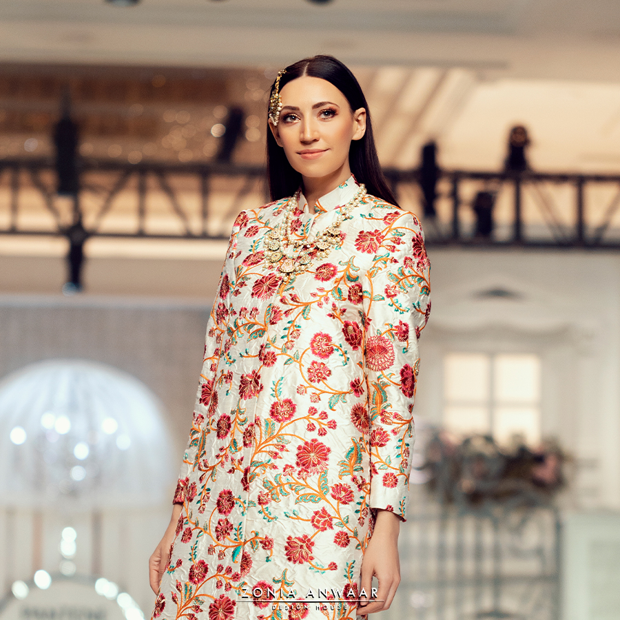 Ivory Floral Jaal Pure Silk Prince Coat (3-Piece) - Image 4