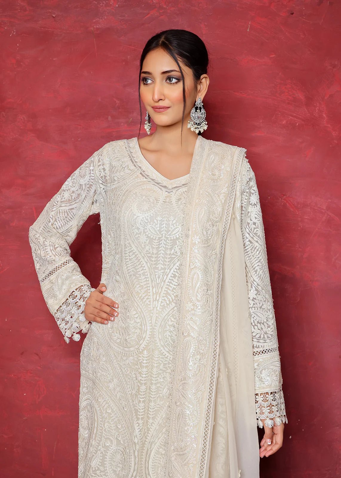 Pakistani Off-White Chikan Embroidered Chiffon Kurta (2-Piece) - Image 1