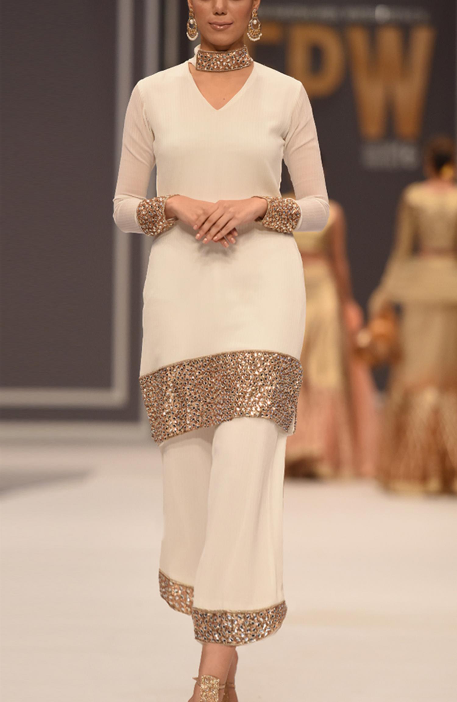 Pakistani Ivory Kundan & Sequin Chiffon Salwar Kameez (2-Piece) - Image 4