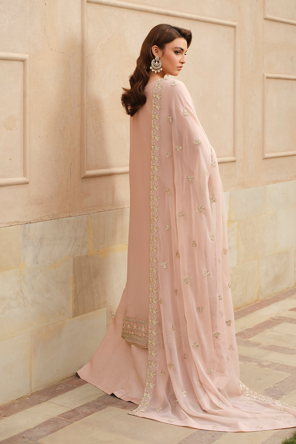 Pakistani Pearled Ivory Embroidered Chiffon Salwar Kameez (3-Piece) - Image 5