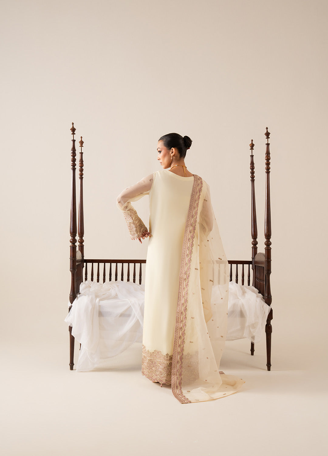Pakistani Parchment Embroidered Chiffon & Organza 3-Piece Suit - Image 3