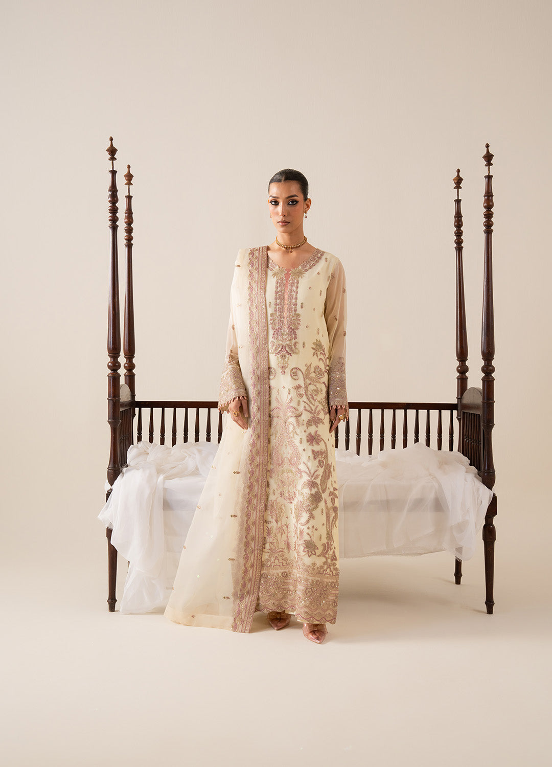 Pakistani Parchment Embroidered Chiffon & Organza 3-Piece Suit - Image 5