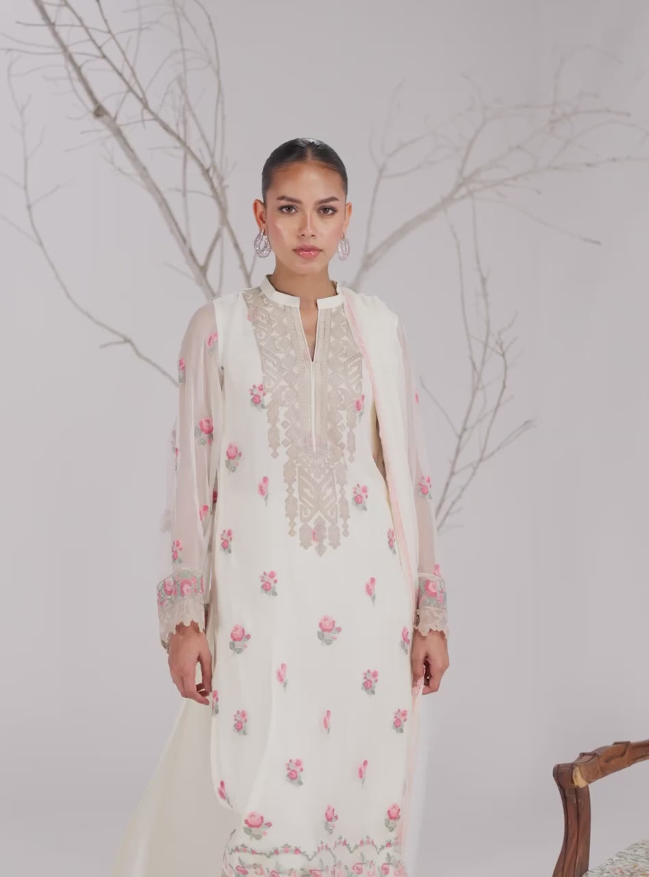 Pakistani Ivory Floral Embroidered Chiffon Salwar Kameez (3-Piece) - Image 11