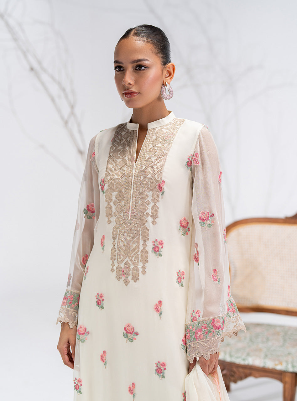 Pakistani Ivory Floral Embroidered Chiffon Salwar Kameez (3-Piece) - Image 3