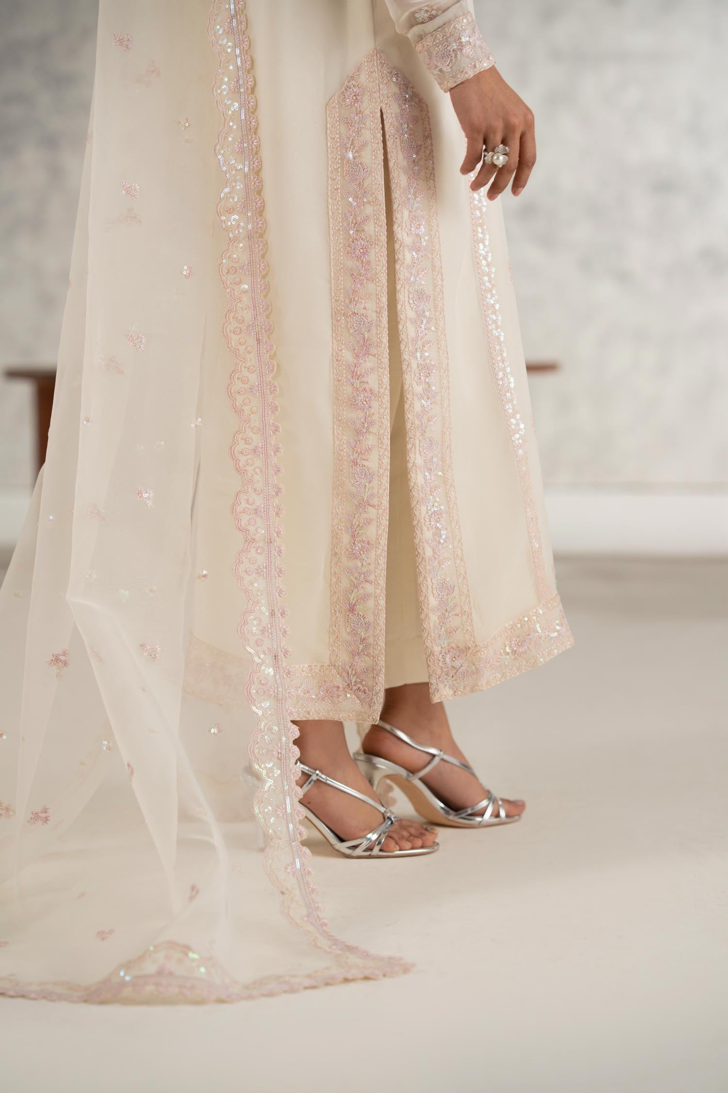Pakistani Ivory Embroidered Chiffon Salwar Kameez (3-Piece) - Image 12