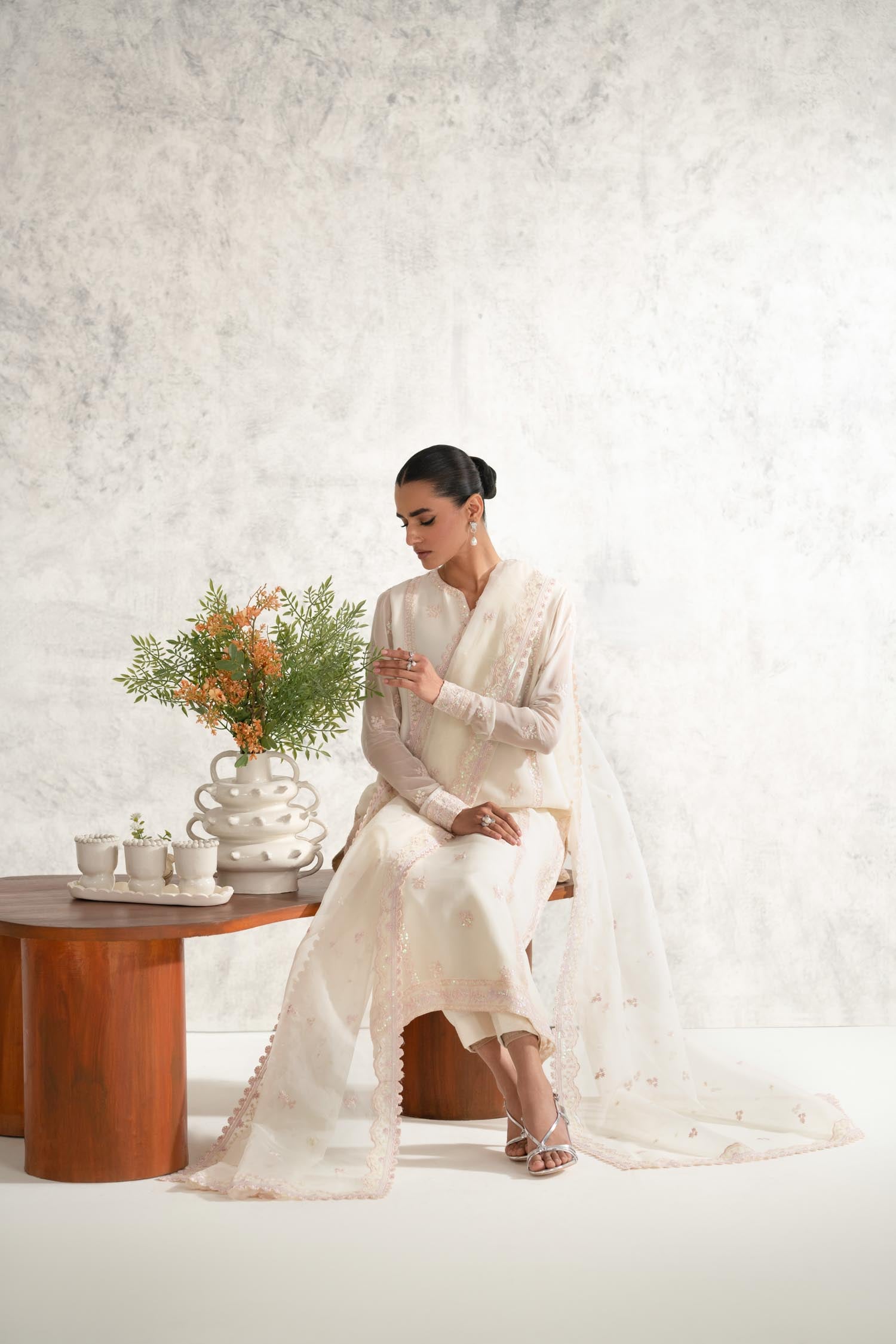 Pakistani Ivory Embroidered Chiffon Salwar Kameez (3-Piece) - Image 7