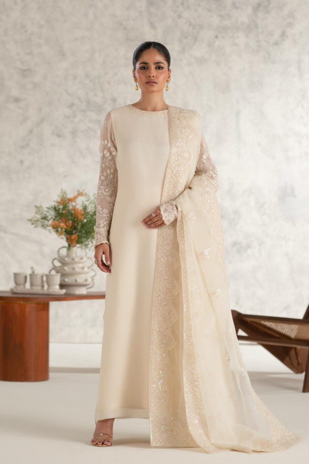 Ivory Embroidered Chiffon Salwar Kameez (3-Piece) - Image 3