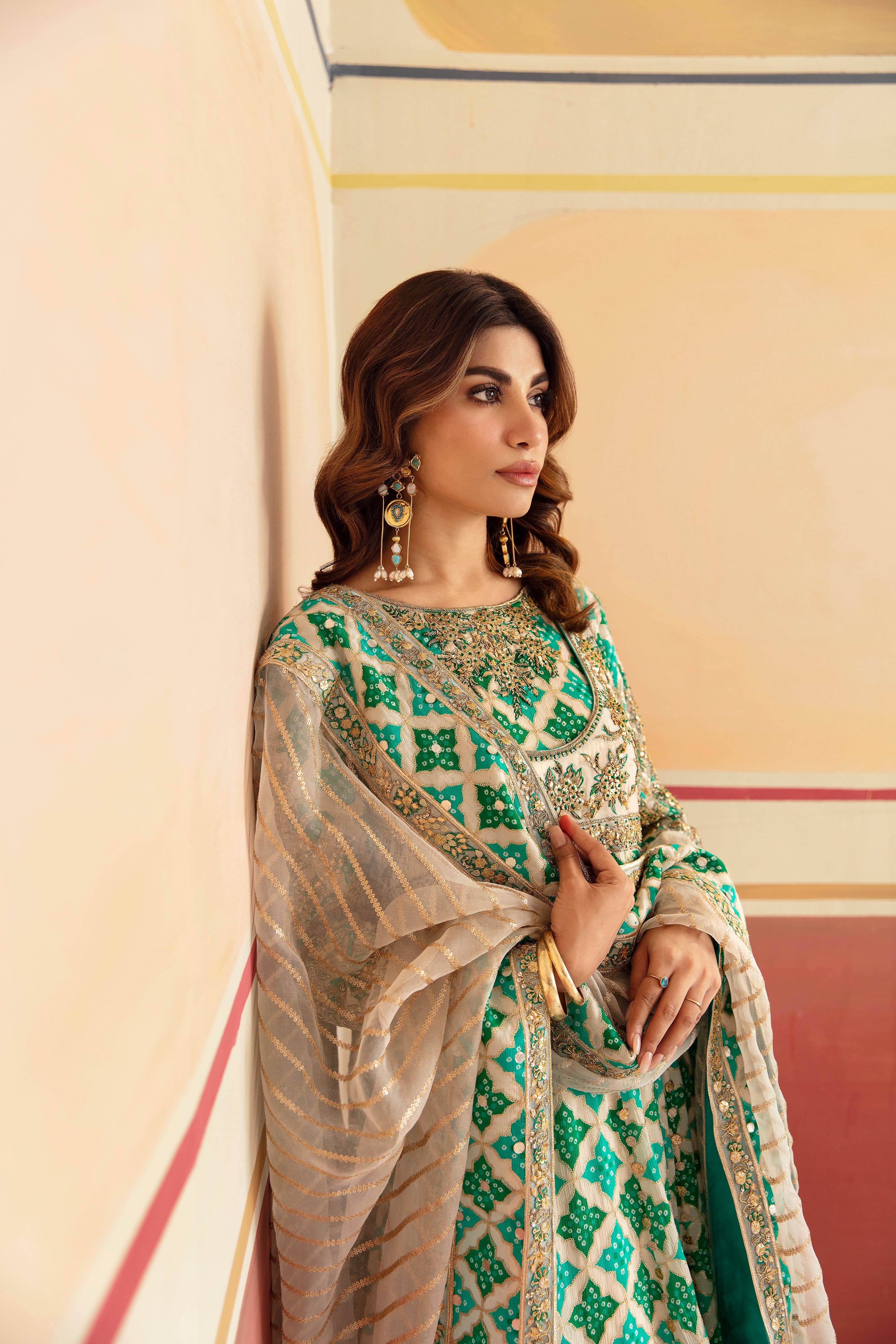 Pakistani Ivory & Emerald Embroidered Chinon Silk Tunic (3-Piece) - Image 3