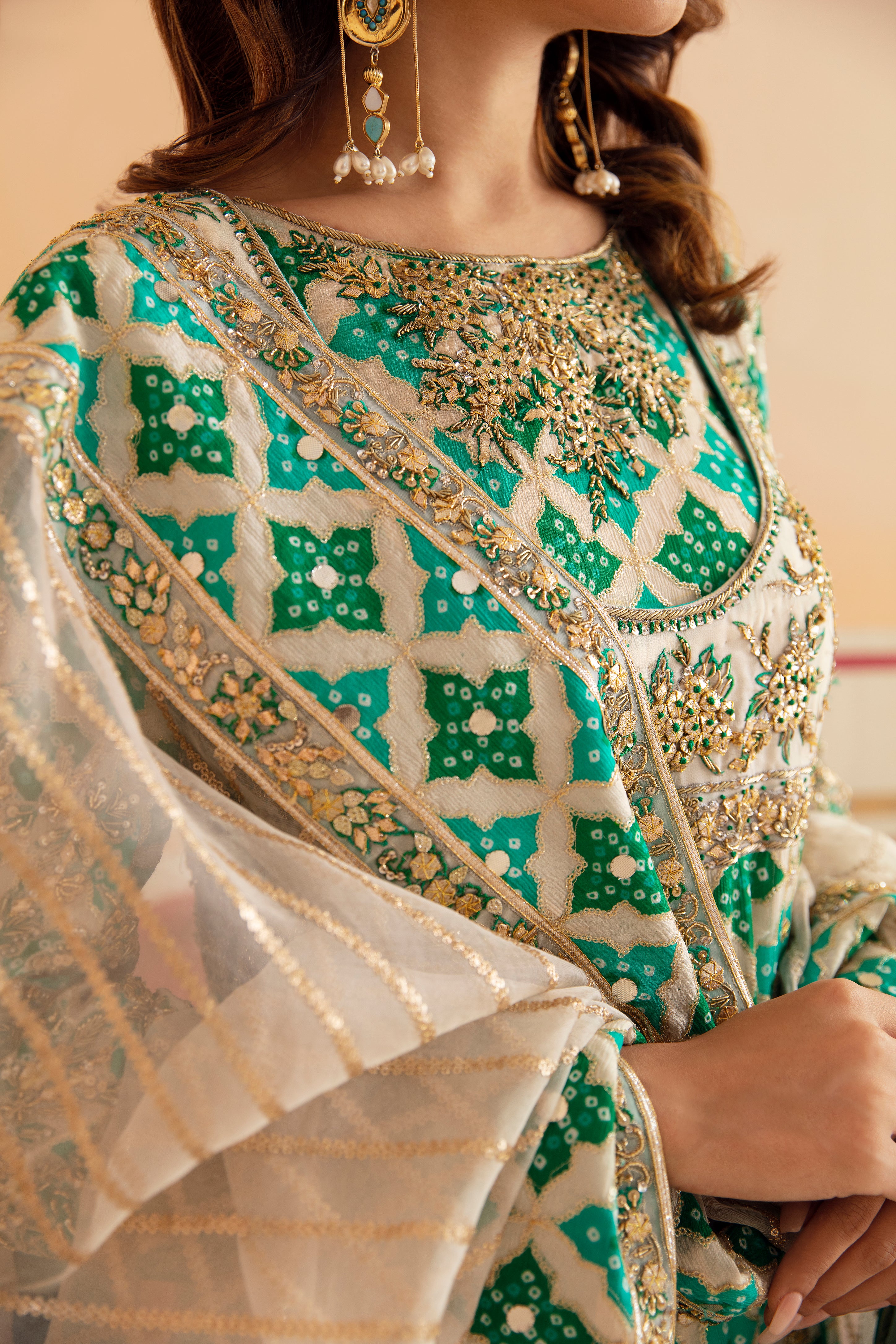 Pakistani Ivory & Emerald Embroidered Chinon Silk Tunic (3-Piece) - Image 4