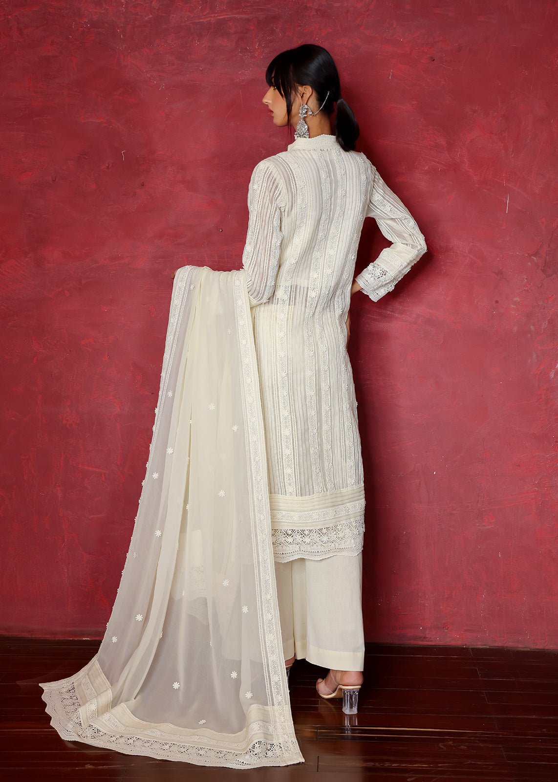 Pakistani Off White Lace Cotton Net Salwar Kameez (3-Piece) - Image 3