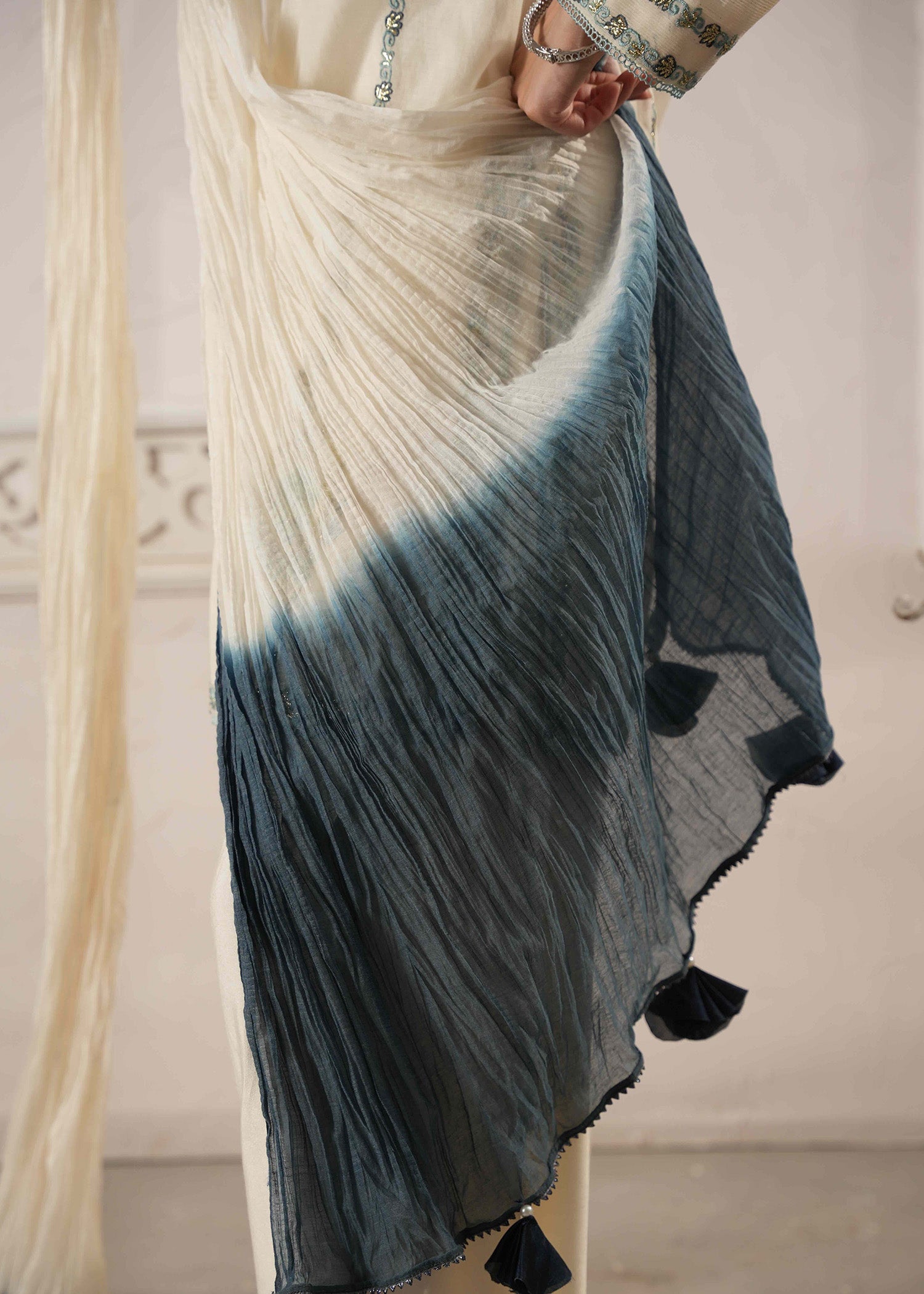 Ivory Gota & Thread Embroidered Cotton Silk Kurta Set (3-Piece) - Image 8