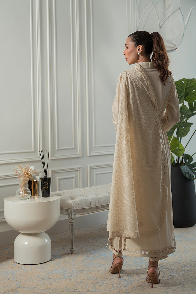 Off-White Embroidered Pure Crepe Salwar Kameez (3-Piece) - Image 2