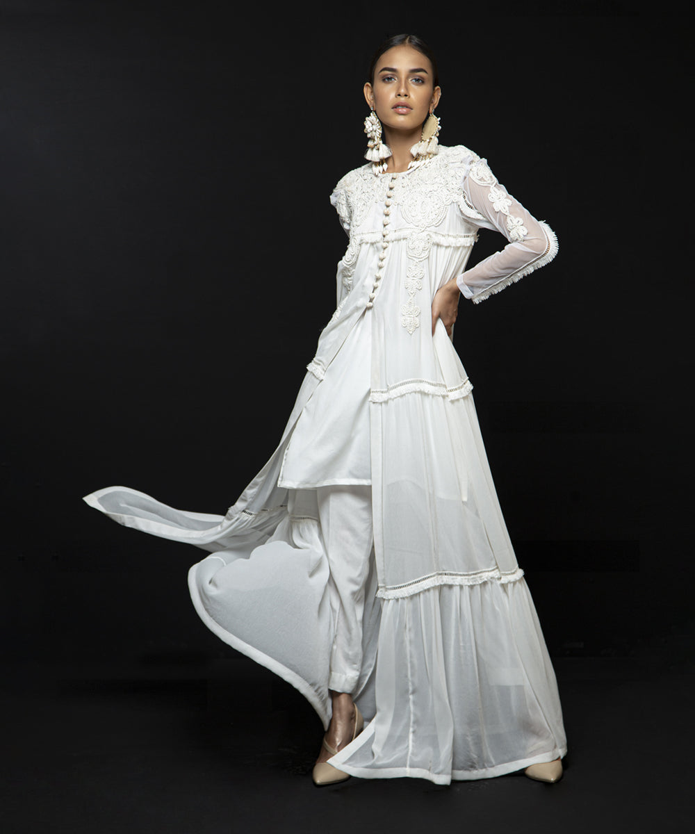 Pakistani Ivory Embroidered Georgette-Organza Salwar Kameez (3-Piece) - Image 1