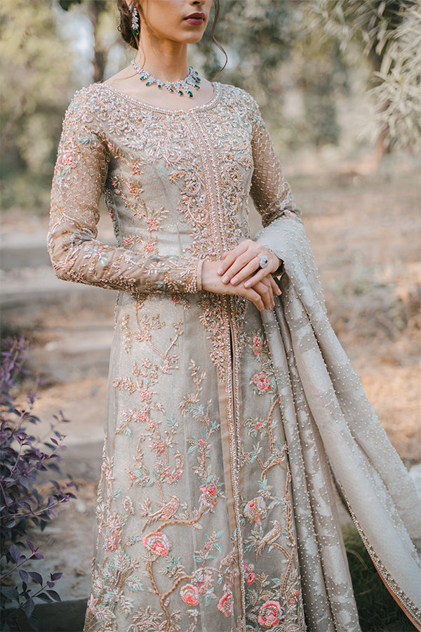 Ivory Resham Embroidered Jamawar Salwar Kameez (3-Piece) - Image 3