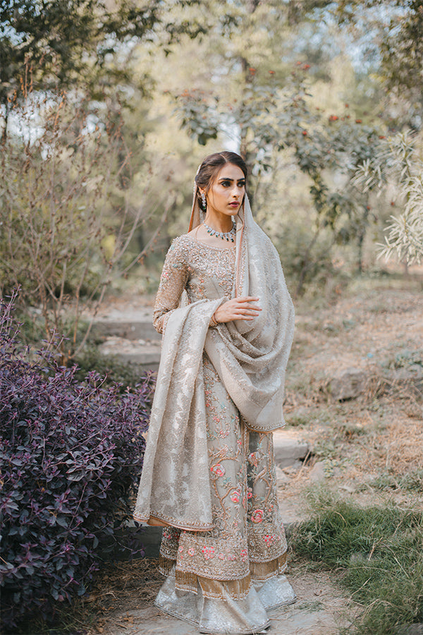 Ivory Resham Embroidered Jamawar Salwar Kameez (3-Piece) - Image 5