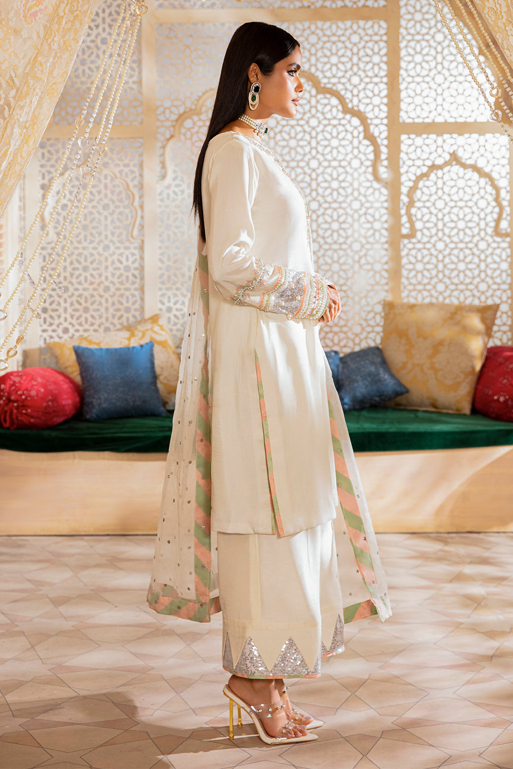 Off-White Embroidered Korean Raw Silk Salwar Kameez (3-Piece) - Image 3