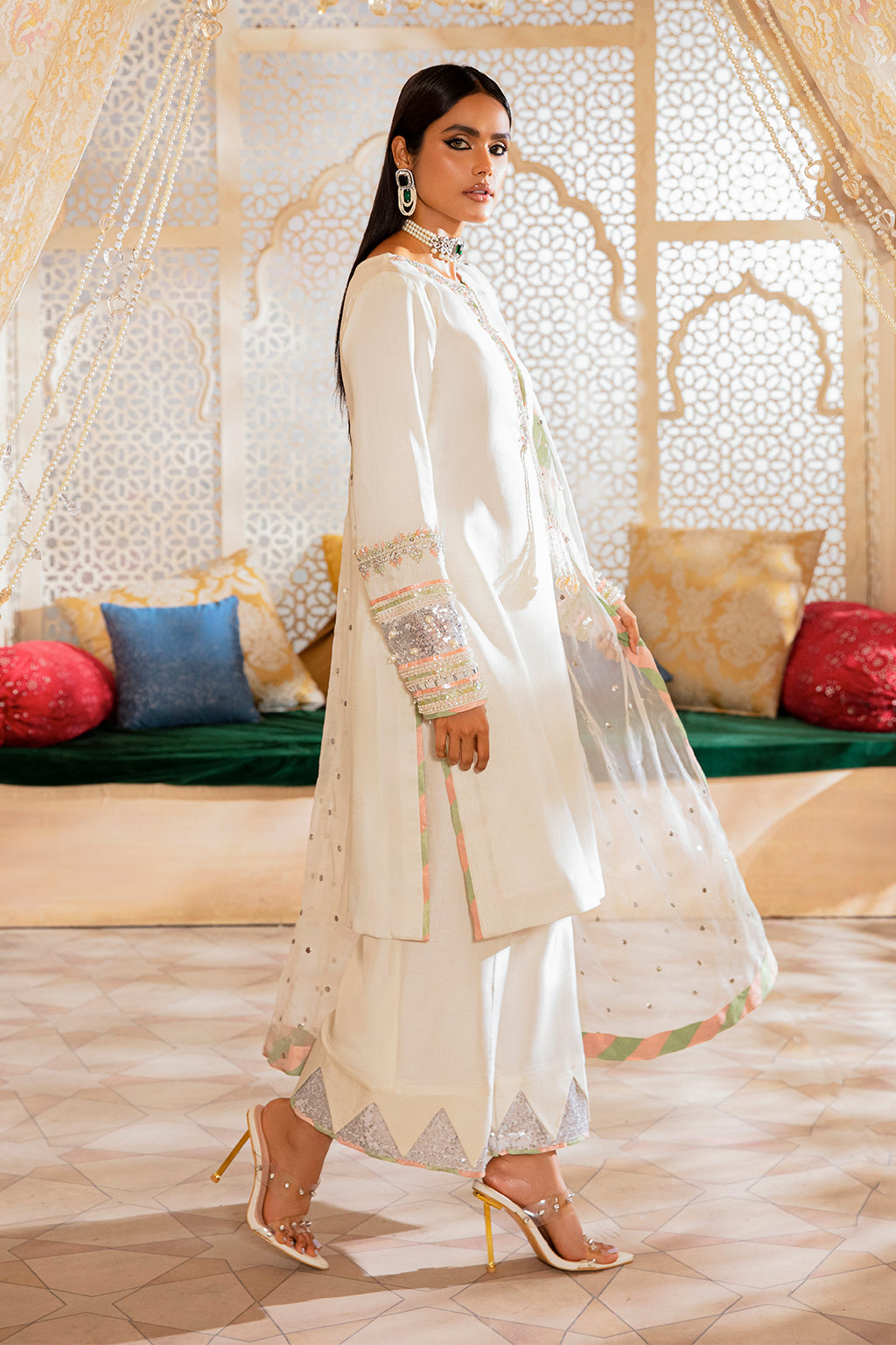 Off-White Embroidered Korean Raw Silk Salwar Kameez (3-Piece) - Image 5