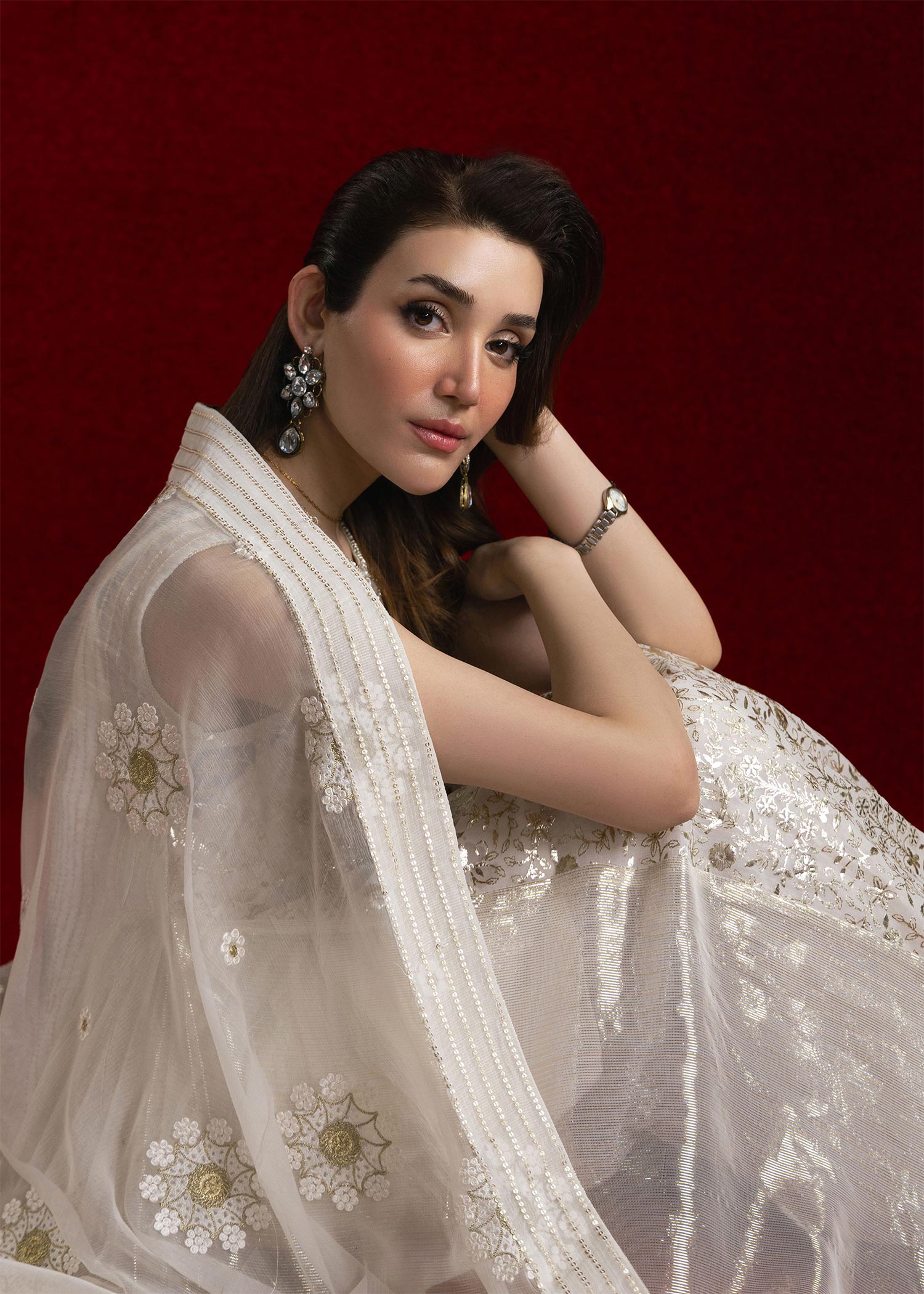 Pakistani Ivory Embroidered Lama Salwar Kameez (3-Piece) - Image 4