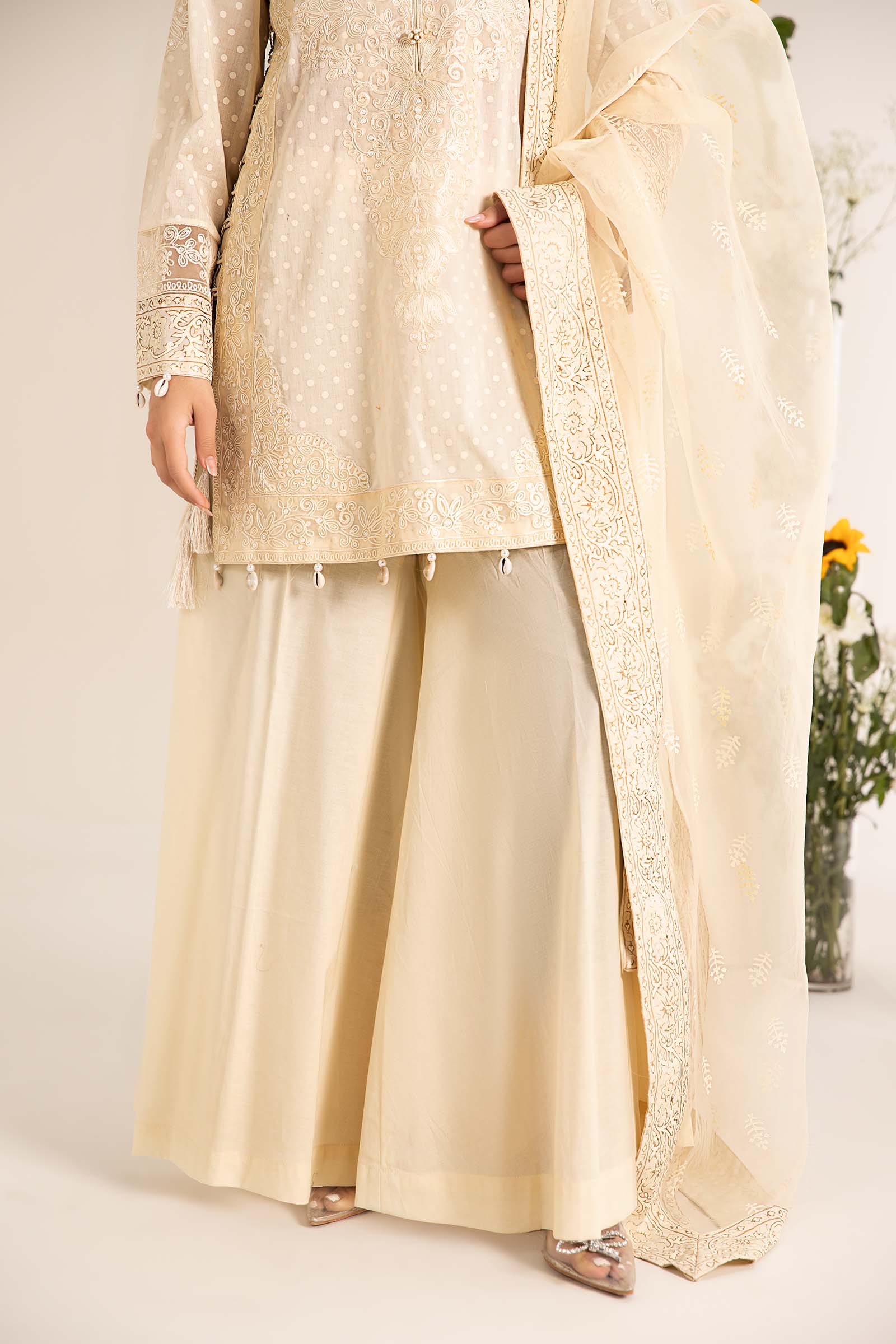 Pakistani Ivory Embroidered Lawn Salwar Kameez (3-Piece) - Image 4