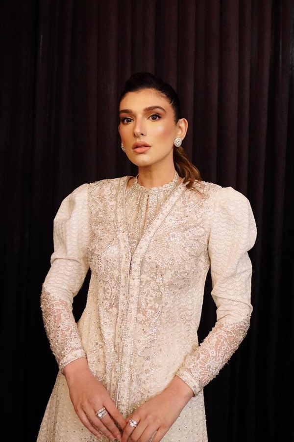 Ivory Embellished Net Jacket with Embroidered Trousers (2-Piece) - Image 2