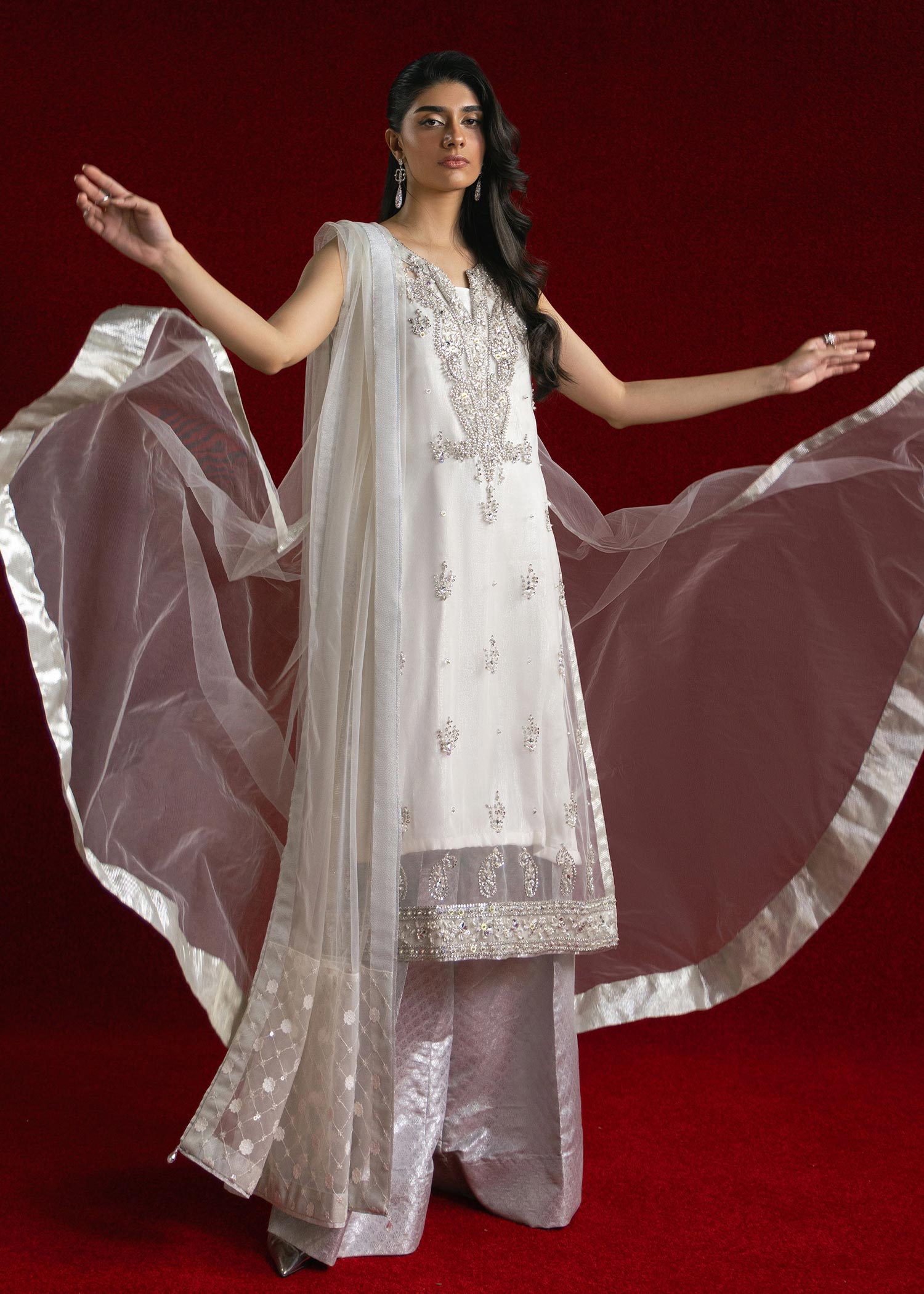 Ivory Embellished Net High-Low Salwar Kameez (3-Piece) - Image 4