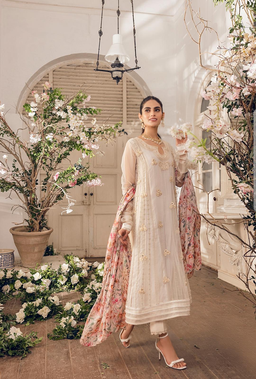 Ivory Handmade Floral Pure Organza Salwar Kameez (3-Piece) - Image 1