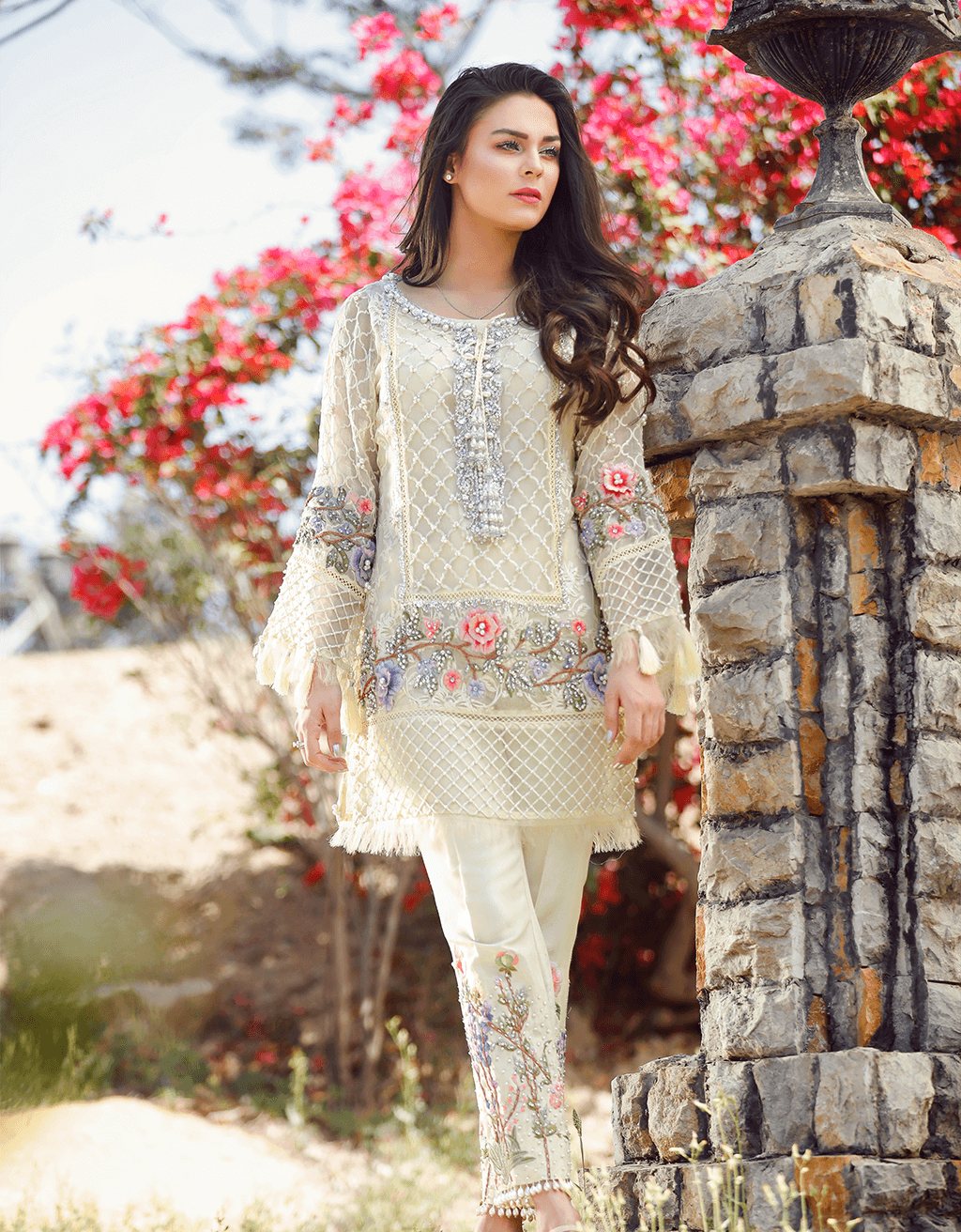 Pakistani Off-White Embroidered Pure Organza 3-Piece Suit - Image 1