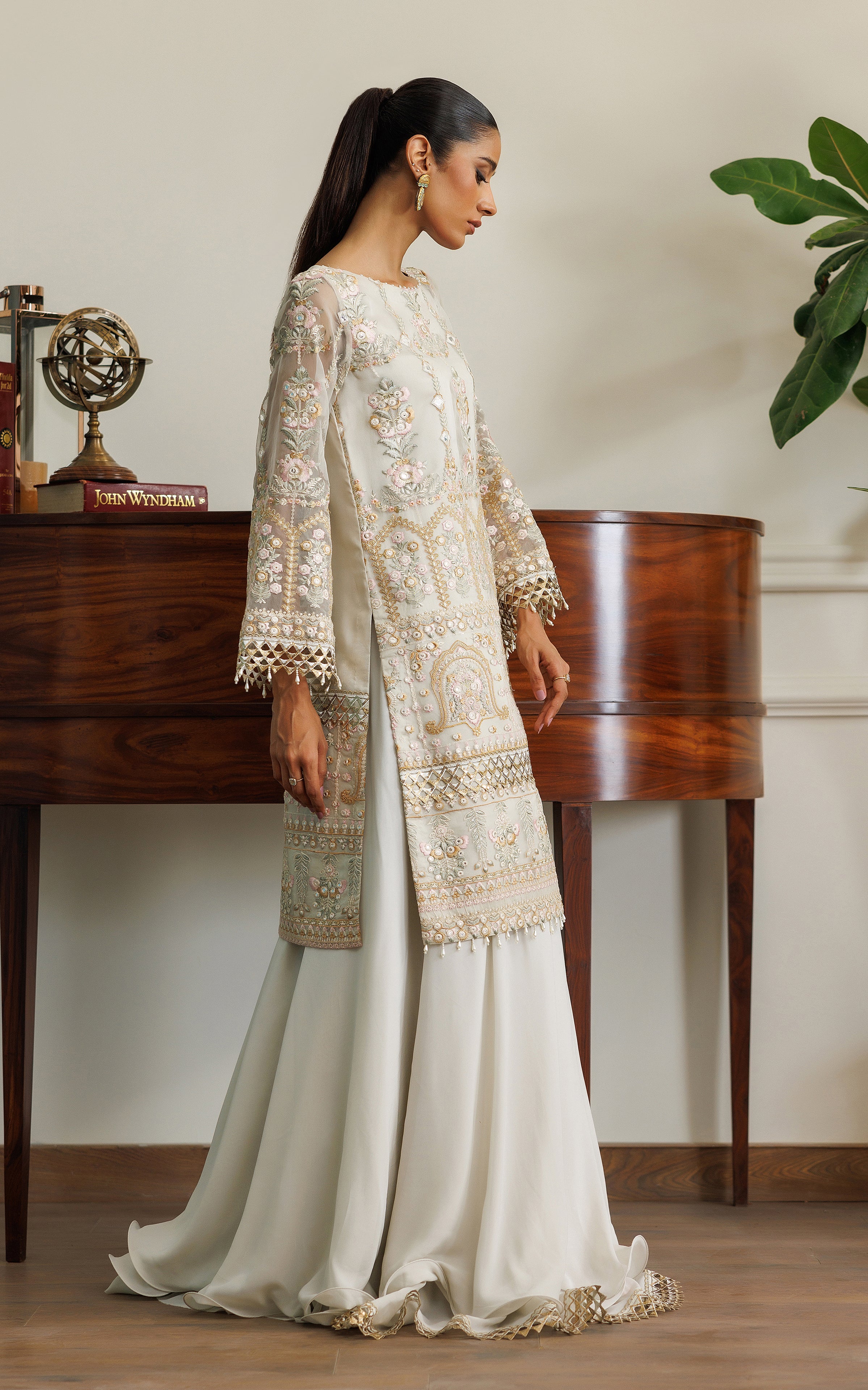 Ivory Embroidered Organza Shirt with Chiffon Skirt (2-Piece) - Image 5