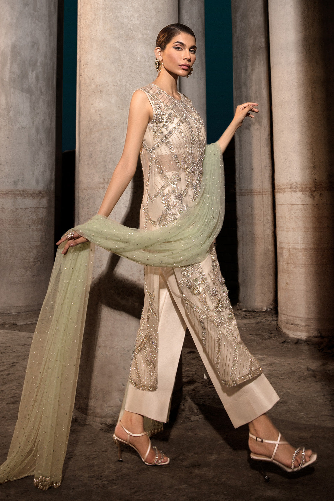 Ivory Embellished Organza Salwar Kameez (3-Piece) - Image 3