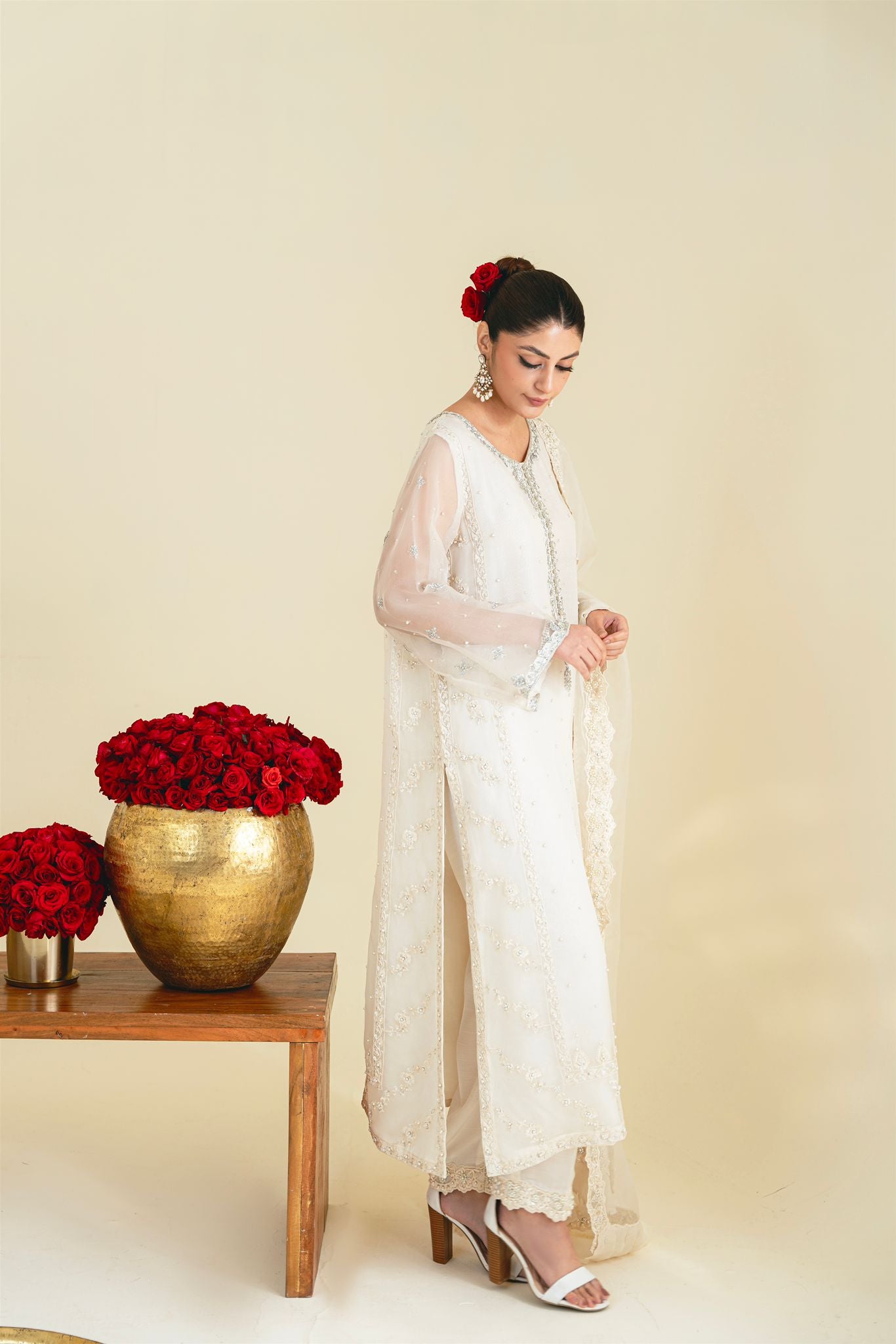 Pakistani Ivory Embroidered Pure Organza Salwar Kameez (3-Piece) - Image 2