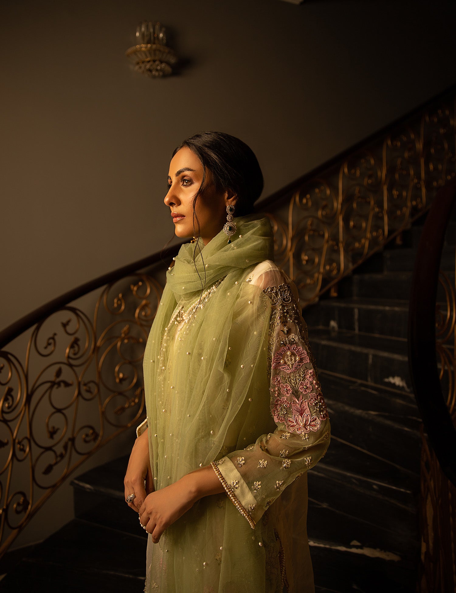 Off-White Embroidered Organza Salwar Kameez (3-Piece) - Image 5