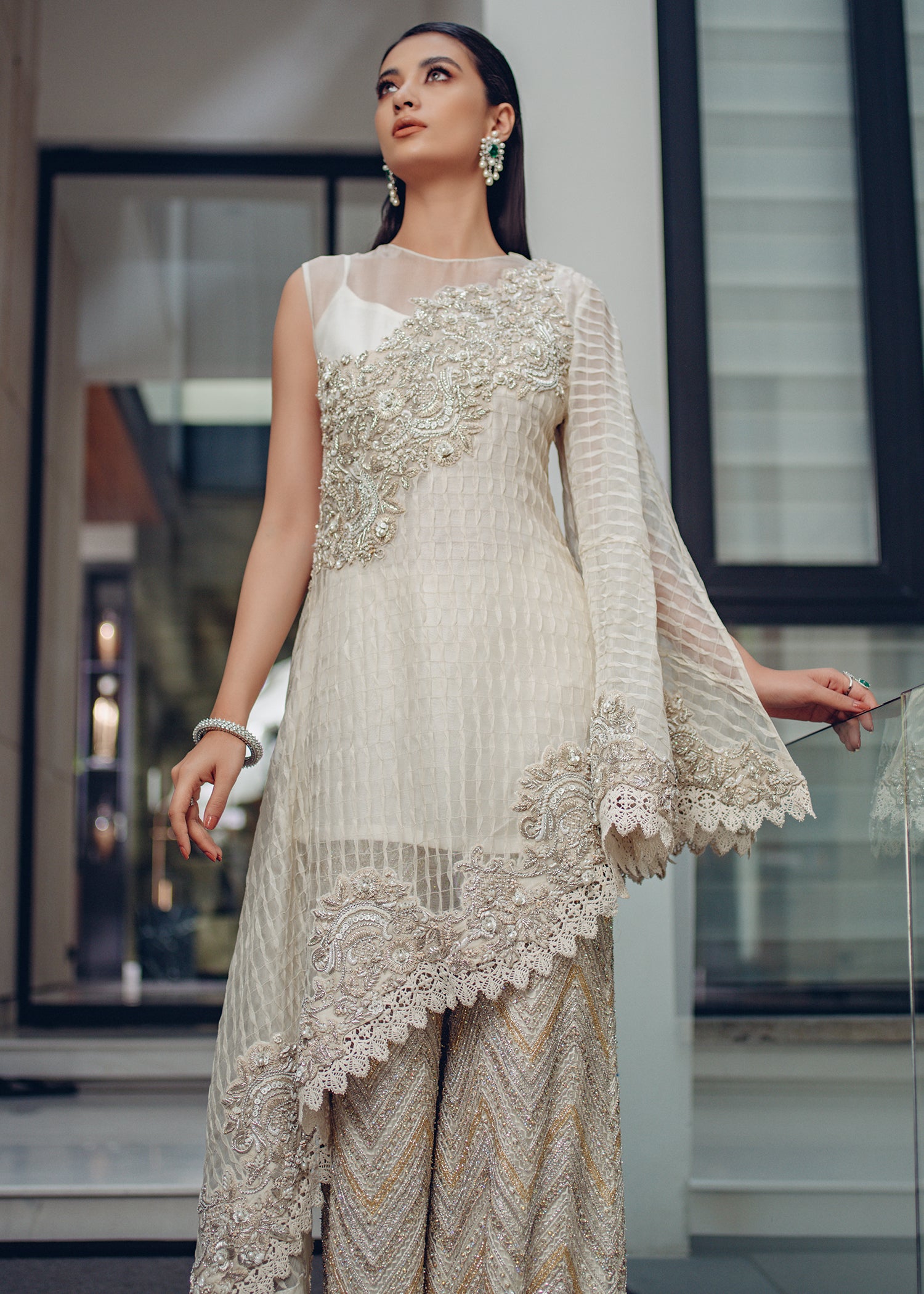 Ivory White Embroidered Organza Salwar Kameez (3-Piece) - Image 5