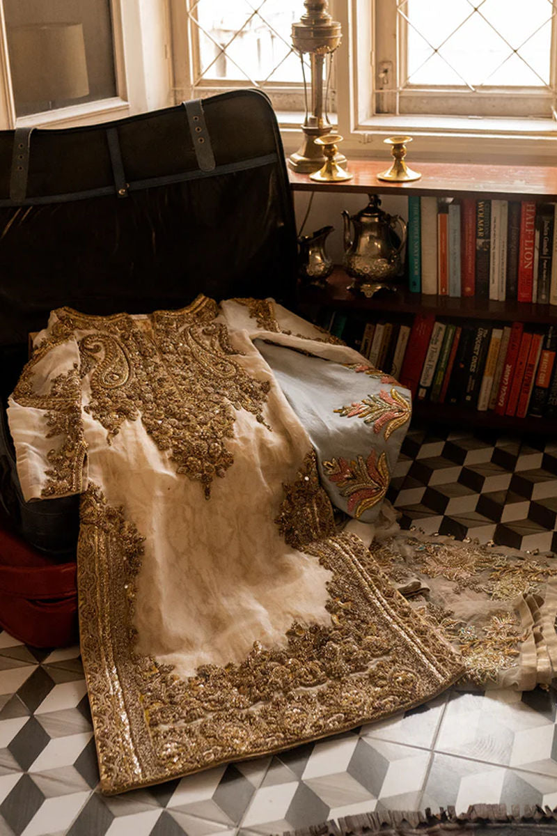 Off-White Embellished Organza Salwar Kameez (3-Piece) - Image 2