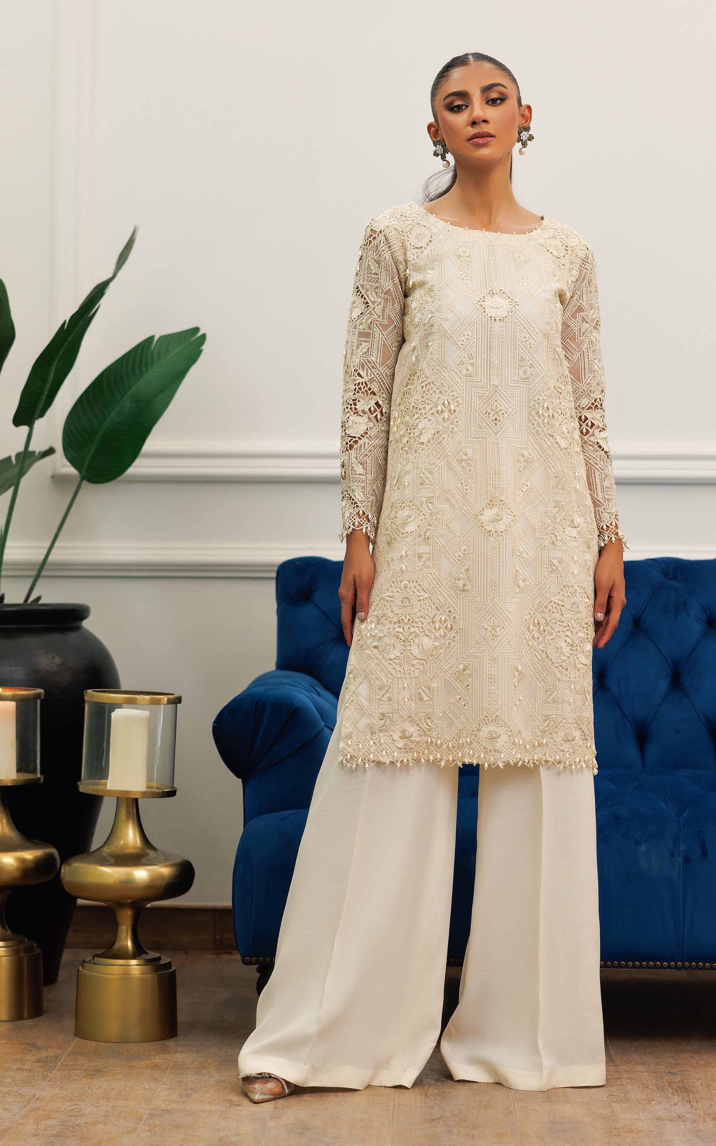 Pakistani Ivory Zari & Thread Embroidered Organza Long Shirt (2-Piece) - Image 3