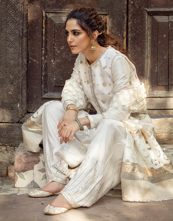 Pakistani Ivory Embellished Korean Raw Silk Shalwar Kameez (4-Piece) - Image 4