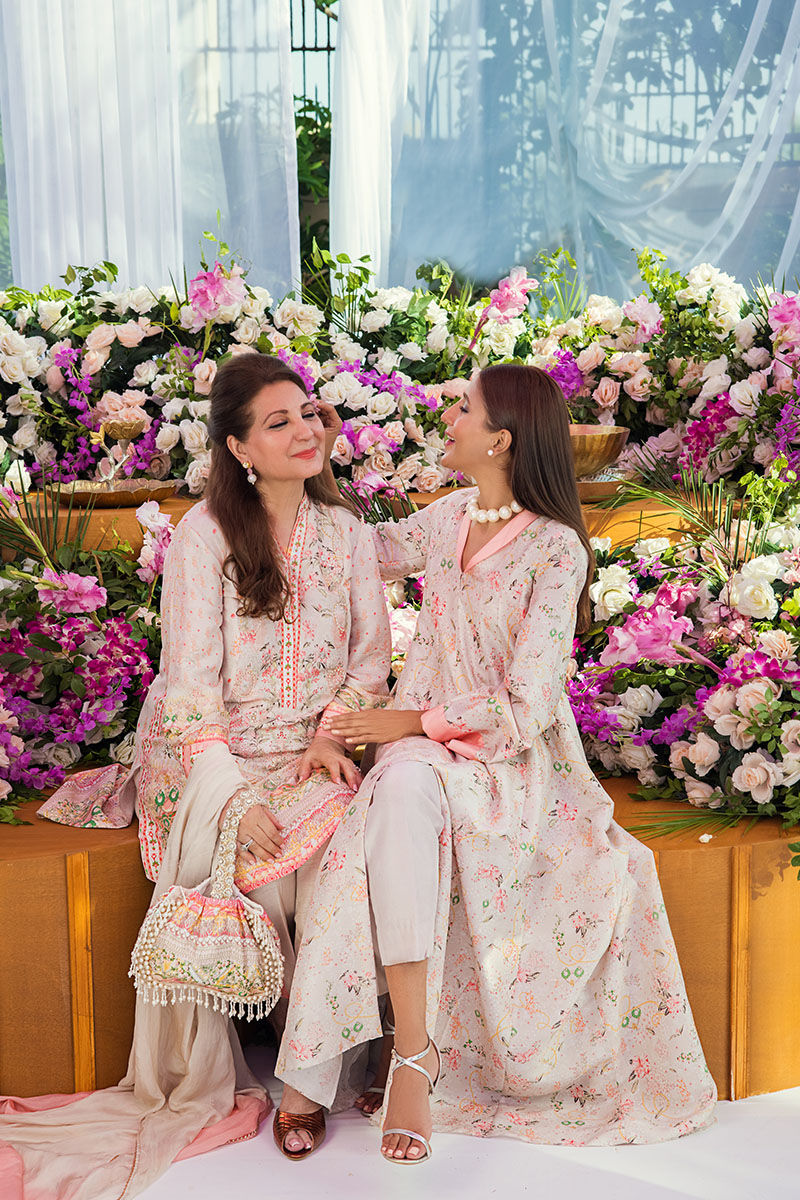 Moonbeam Embellished Raw Silk Salwar Kameez (3-Piece) - Image 3