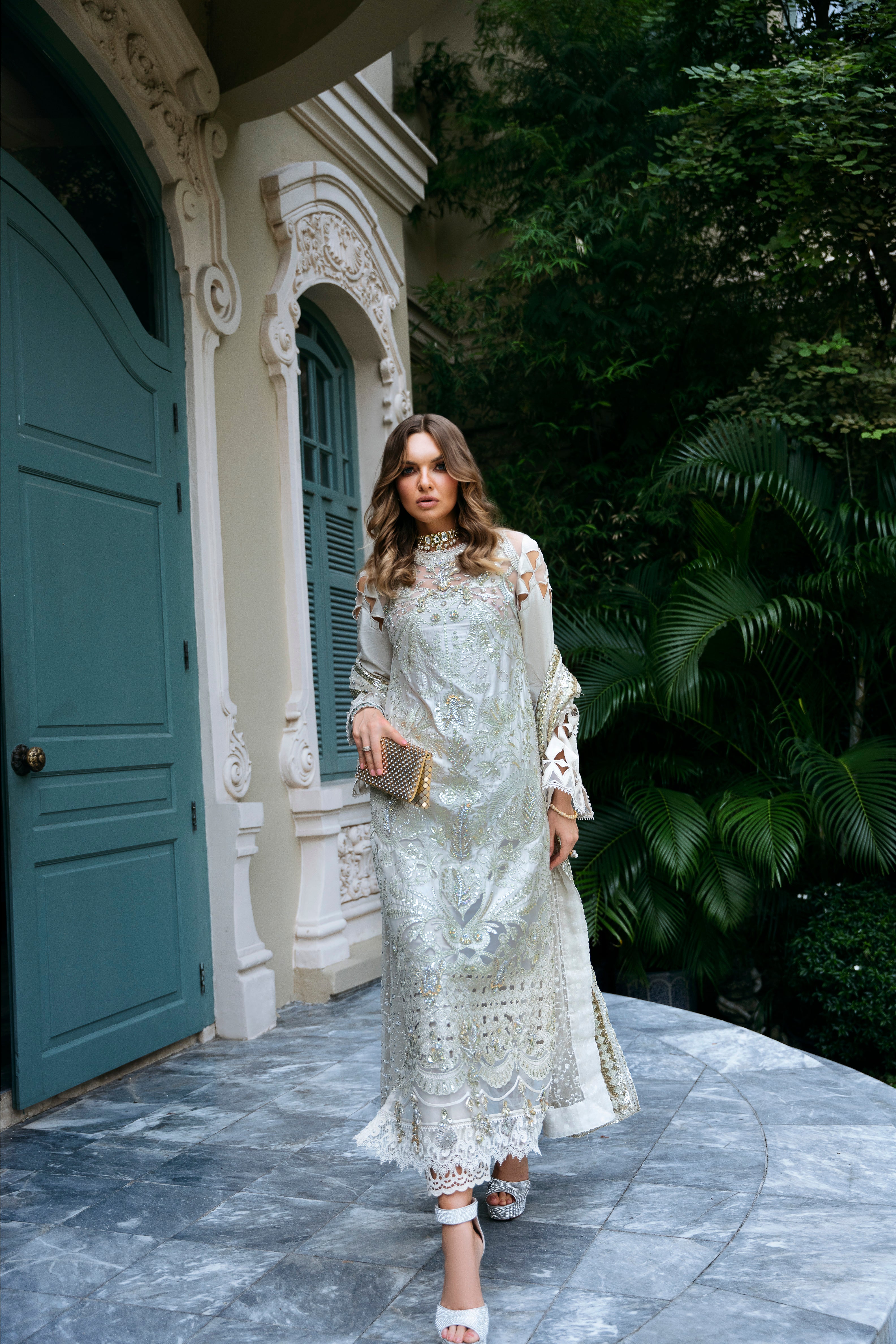 Pakistani Ivory Gold Hand Embellished Korean Raw Silk Suit (3-Piece) - Image 4