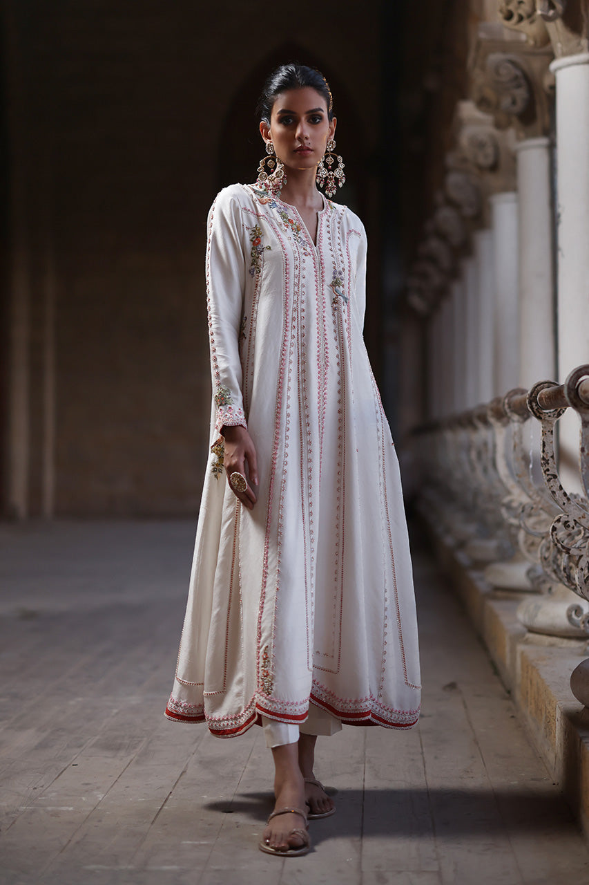 Pakistani Ivory Resham Zardozi Raw Silk Kurta (3-Piece) - Image 1