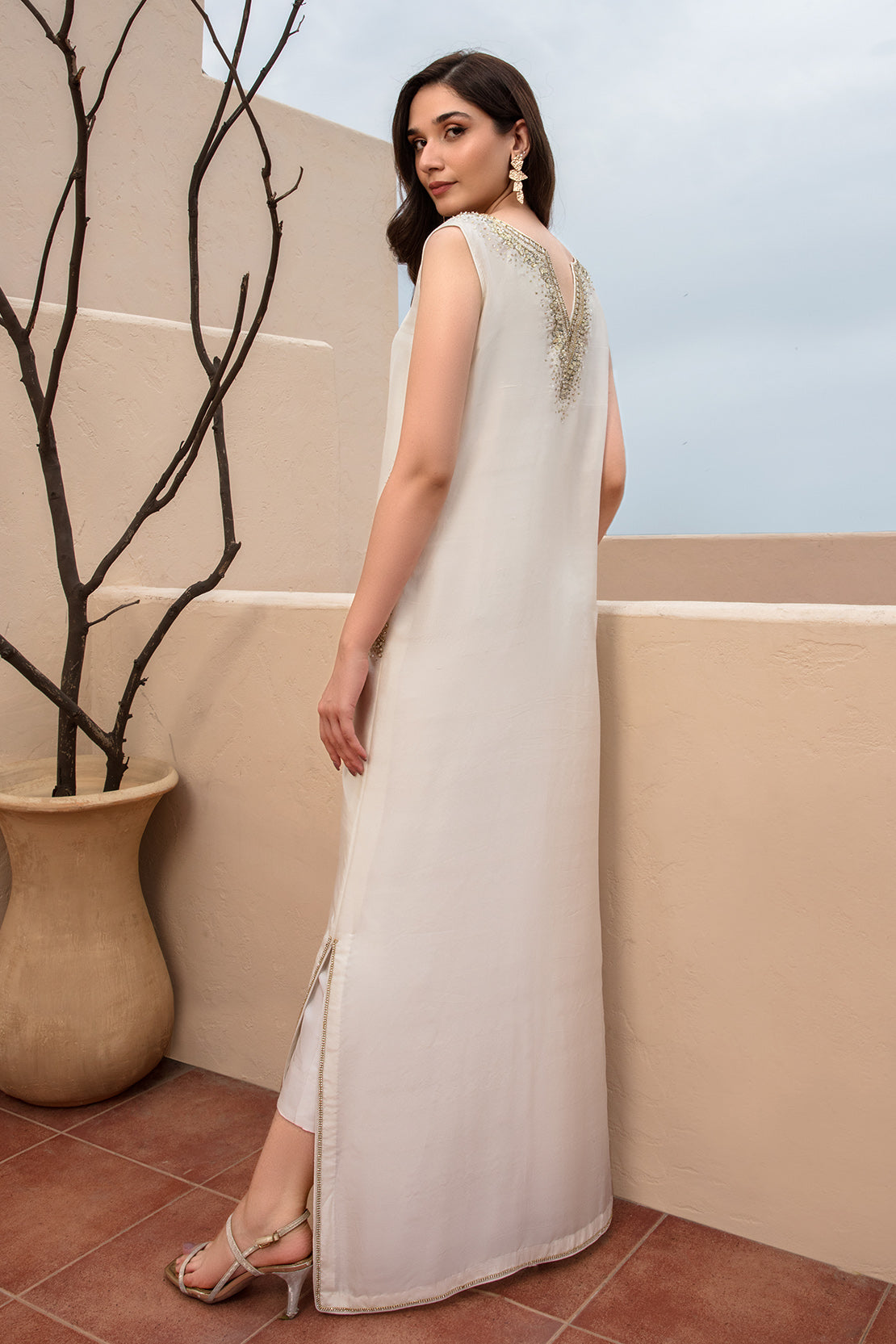 Pakistani Ivory Embellished Raw Silk Salwar Kameez (3-Piece) - Image 2