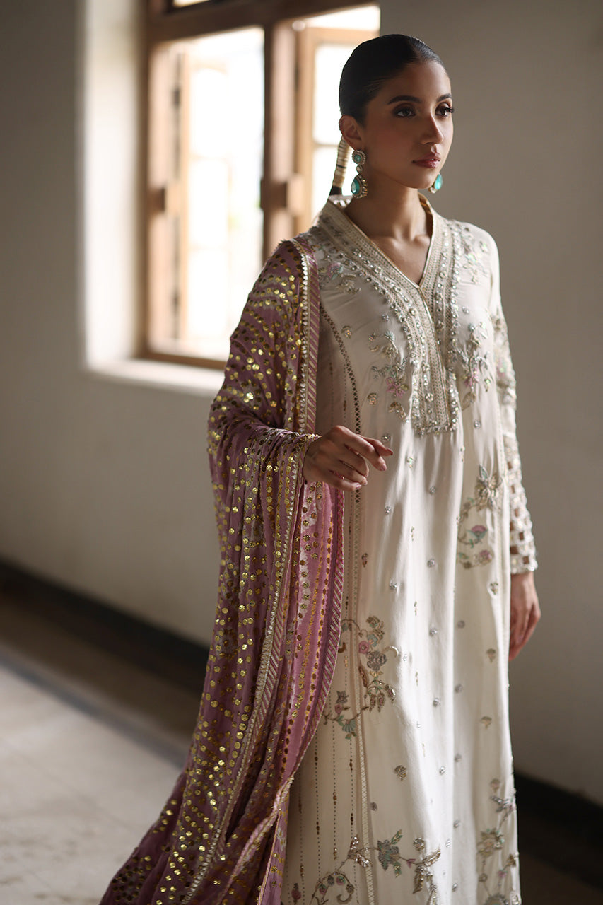 Pakistani Ivory Zardozi Resham Raw Silk Salwar Kameez (3-Piece) - Image 5