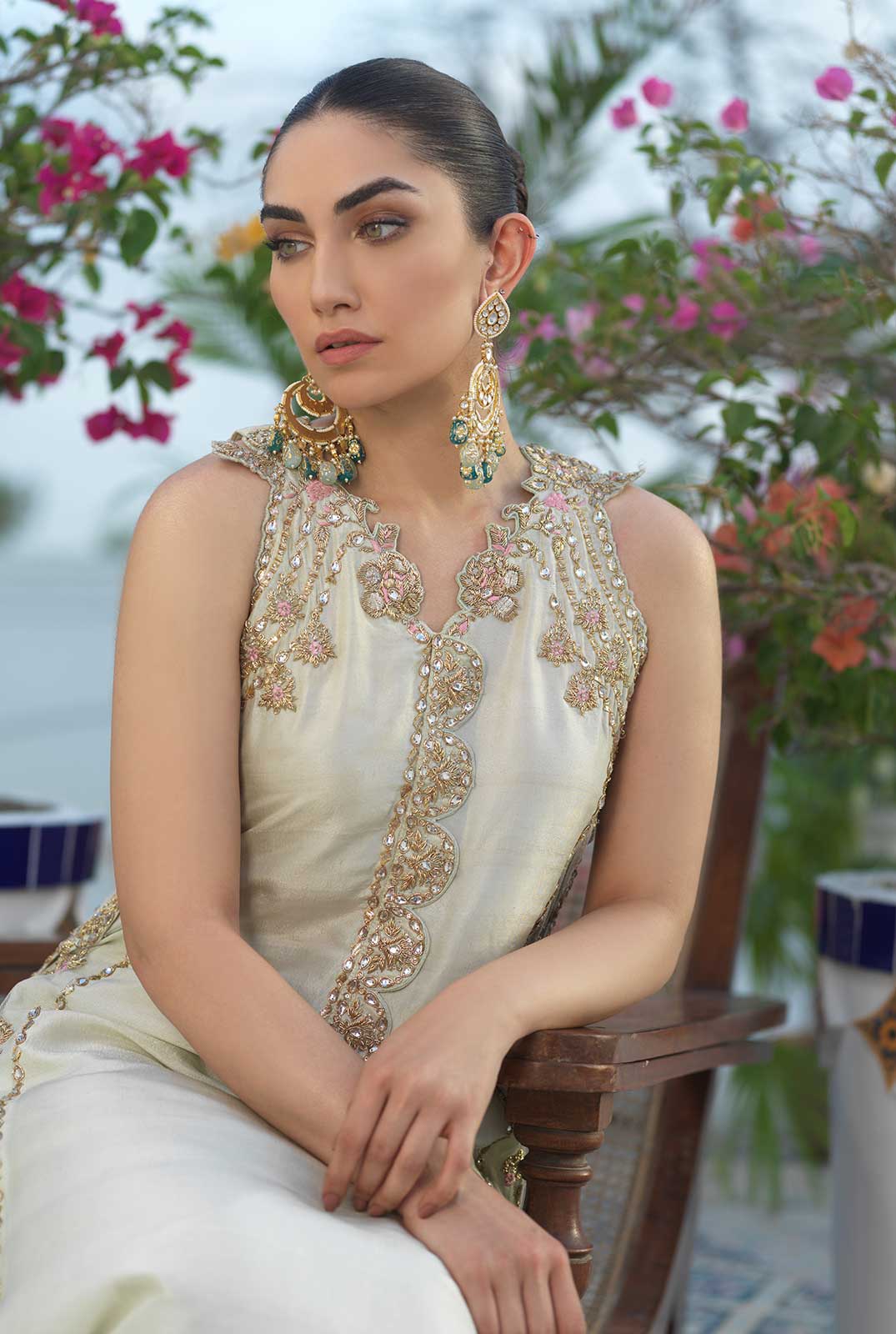 Ivory Zardozi Resham Raw Silk Salwar Kameez (3-Piece) - Image 2