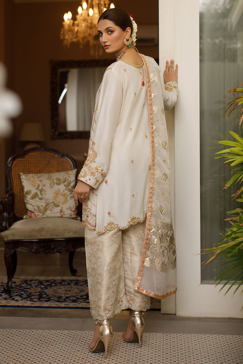 Pakistani Ivory Zardozi Raw Silk Salwar Kameez (3-Piece) - Image 3
