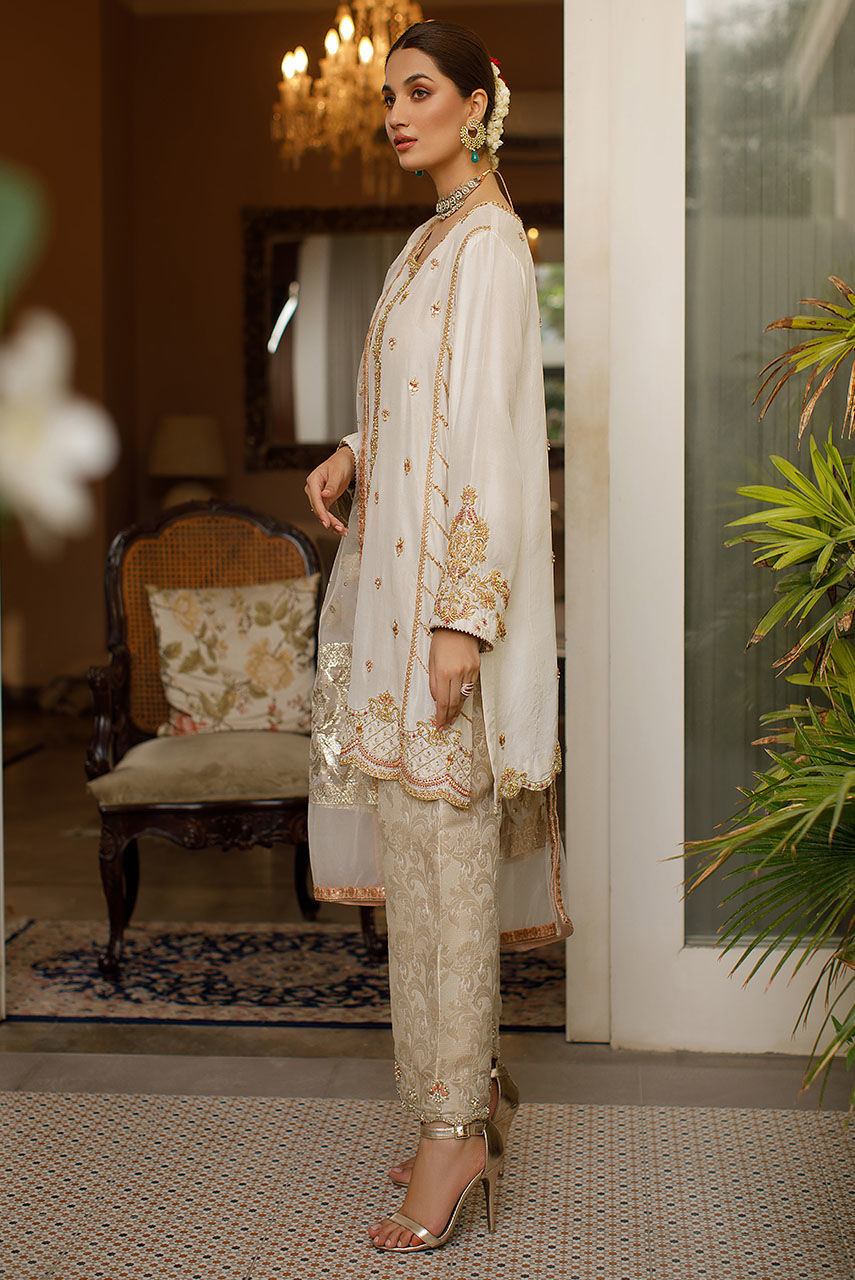Pakistani Ivory Zardozi Raw Silk Salwar Kameez (3-Piece) - Image 4