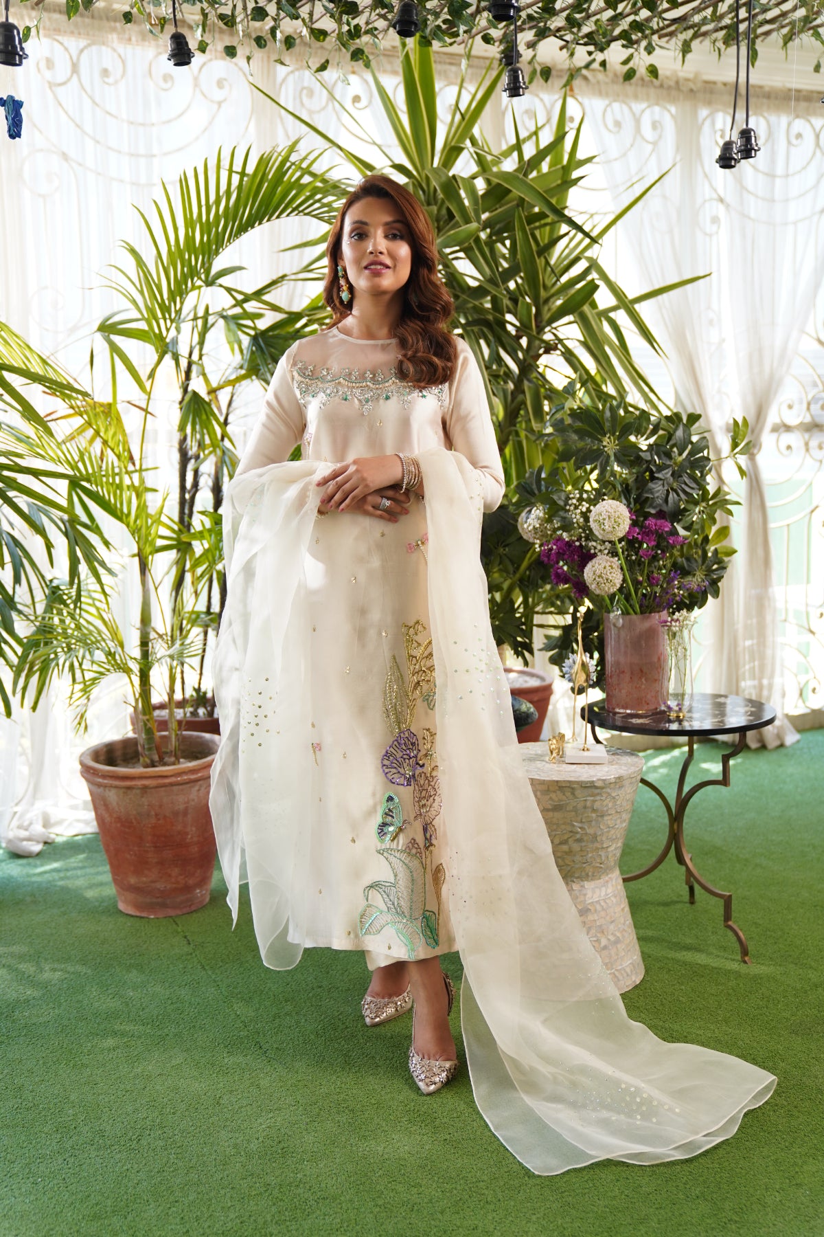 Pakistani Off-White Handworked Pure Rawsilk Salwar Kameez (3-Piece) - Image 1