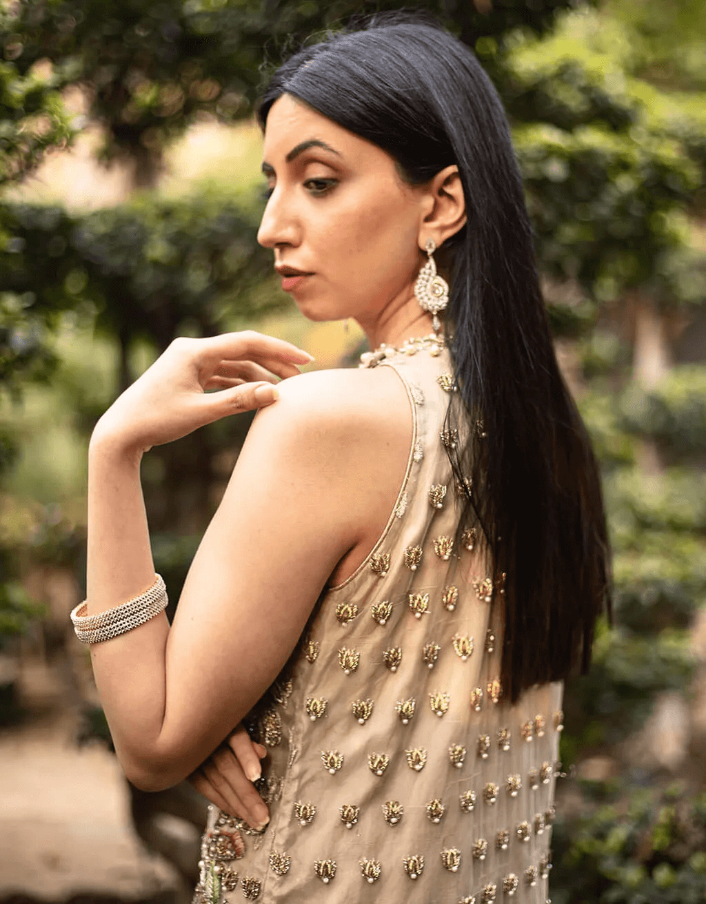 Ivory Embellished Satin-Silk Kurta Set (2-Piece) - Image 2