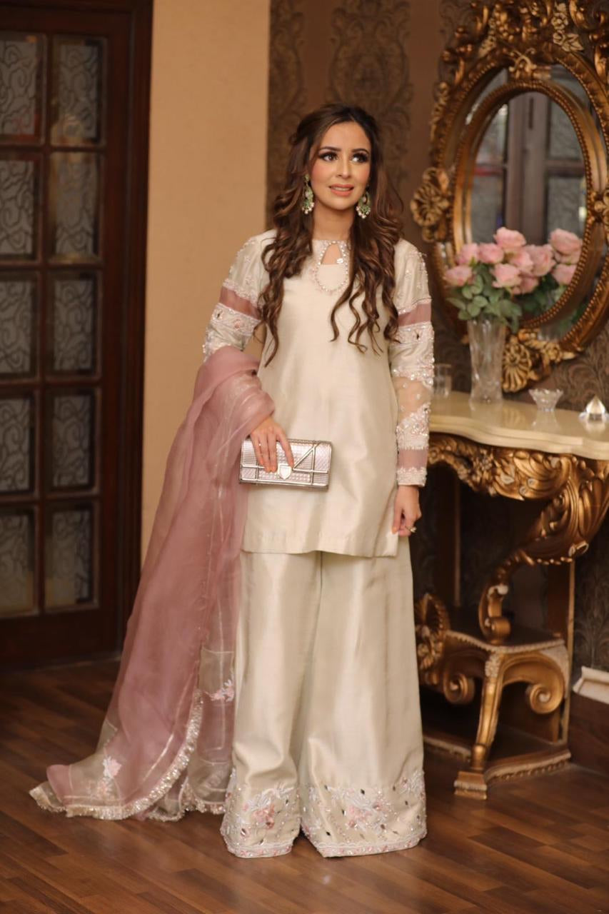 Off-White Beaded Semi-Pure Salwar Kameez (3-Piece) - Image 3