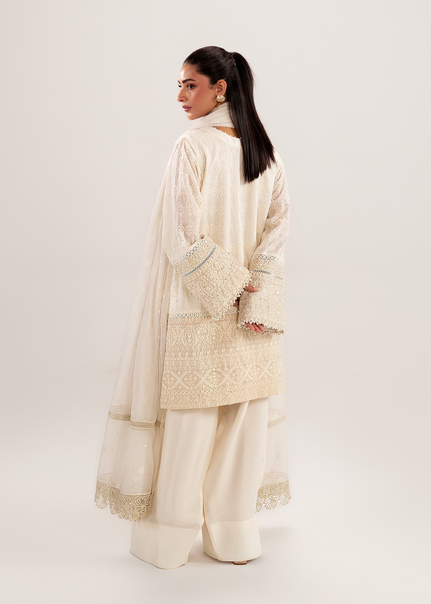 Pakistani Ivory Embroidered Silk Khadi Net Kurta Set (3-Piece) - Image 7