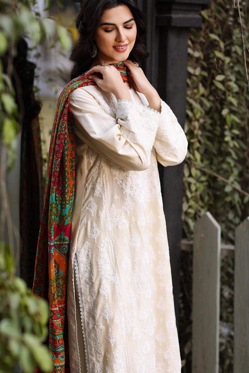 Off-White Embroidered Silk Salwar Kameez (2-Piece) - Image 7