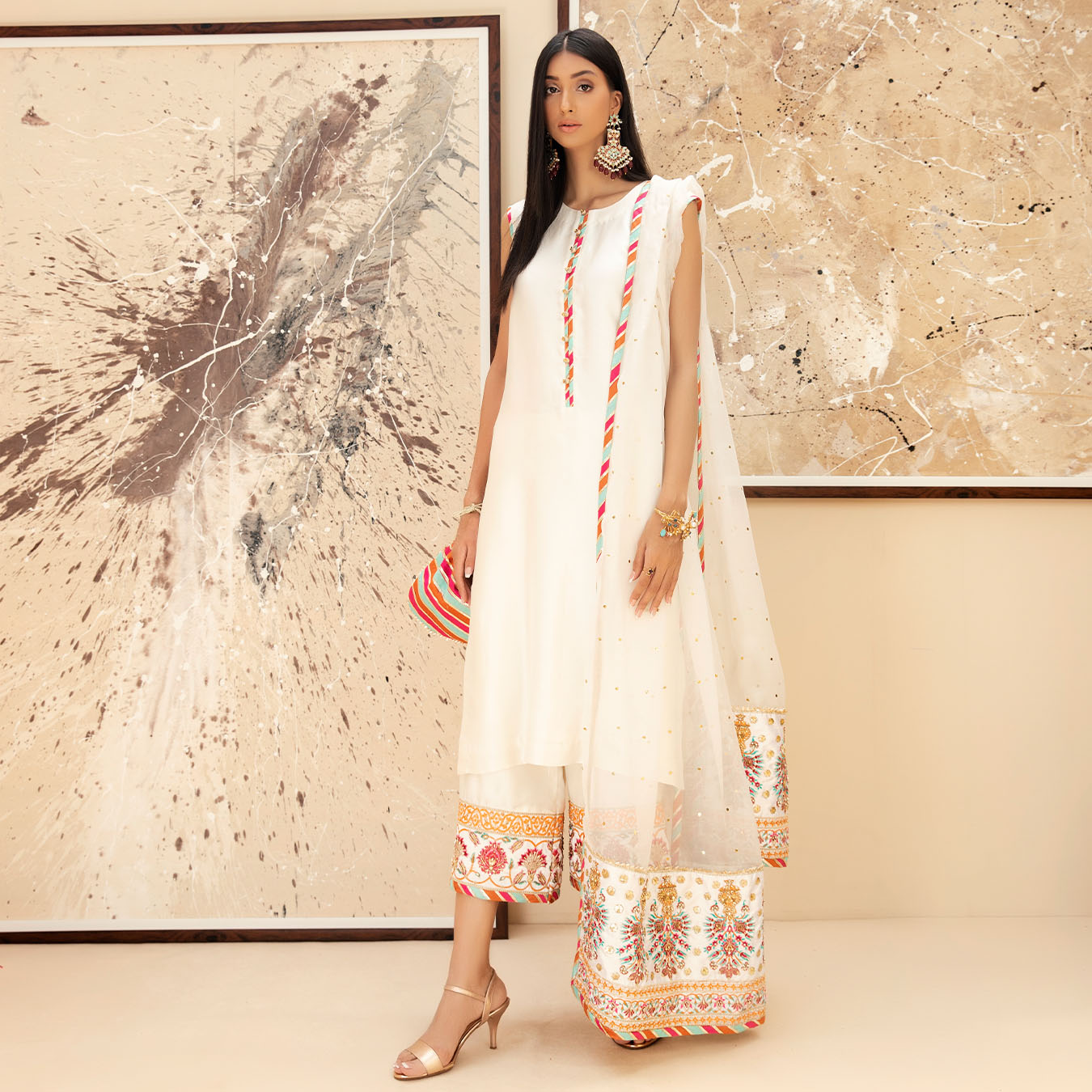 Pakistani Ivory Chattapatti Embroidered Tissue Silk Salwar Kameez (3-Piece) - Image 1